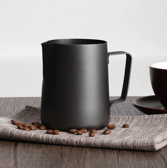 KaffeeHimmel Milchkännchen schwarz - Kaffeehimmel Bio-Manufaktur